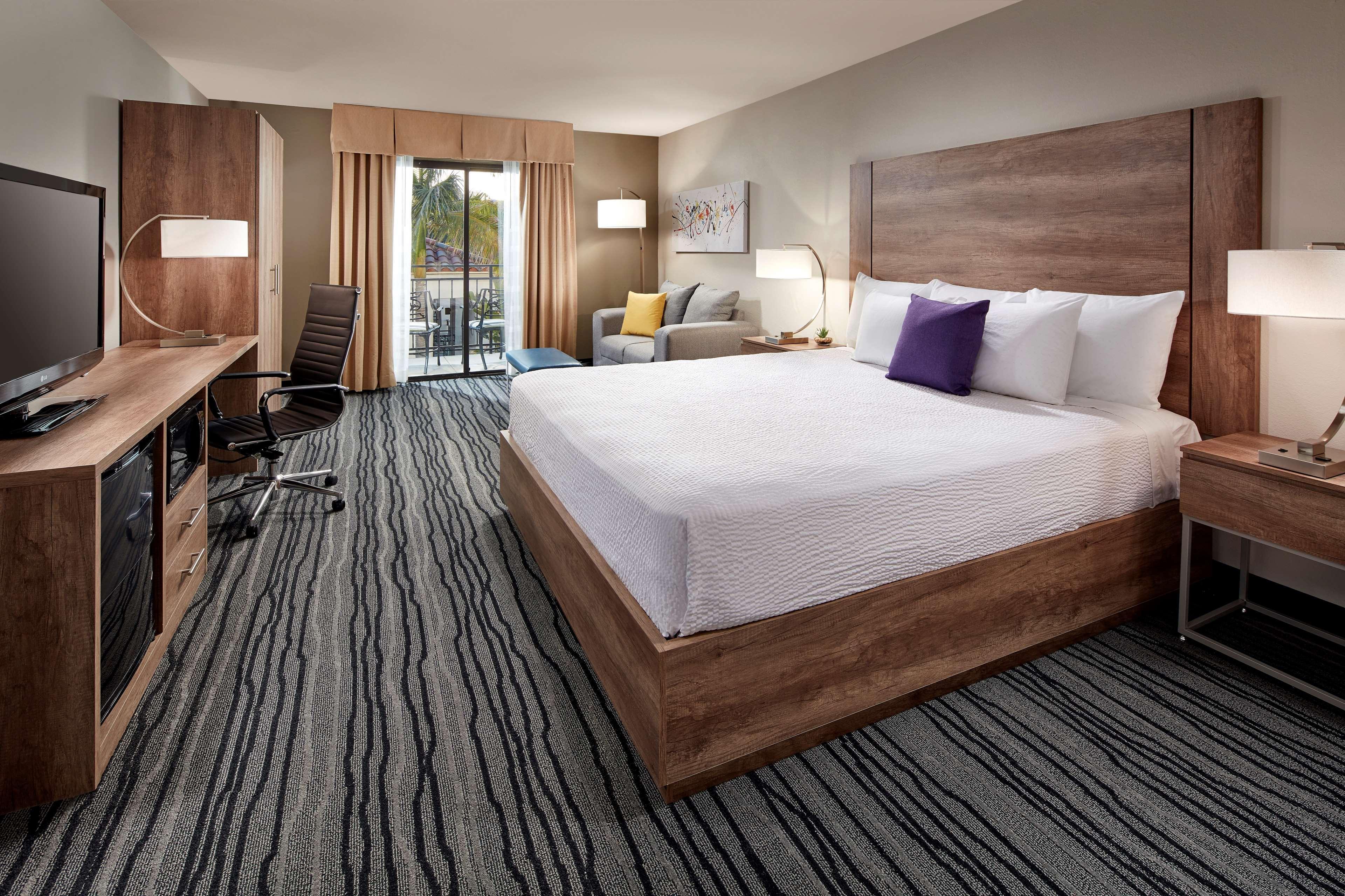 Hotel Western Royale &