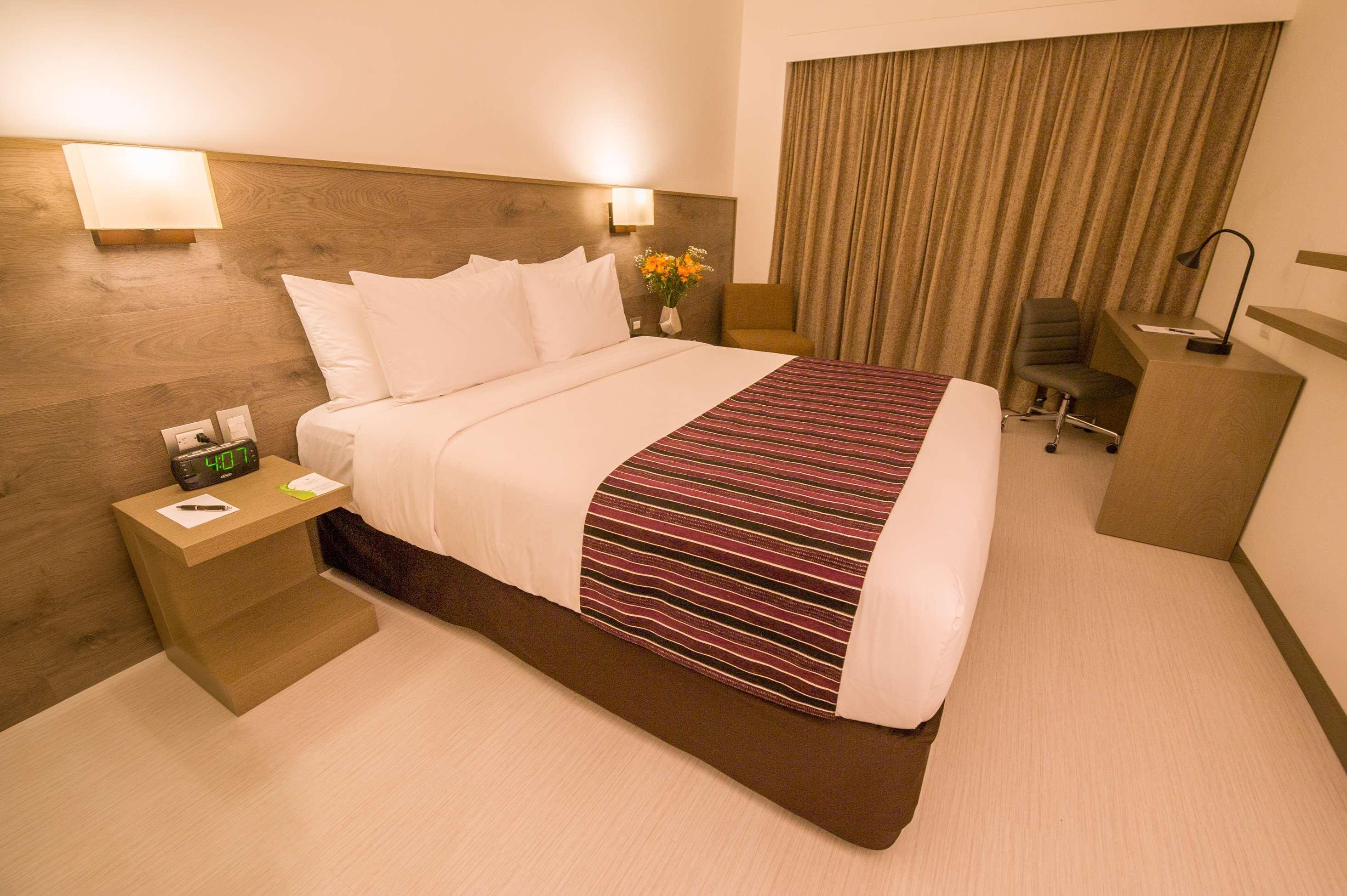 Hotel Western Royale &