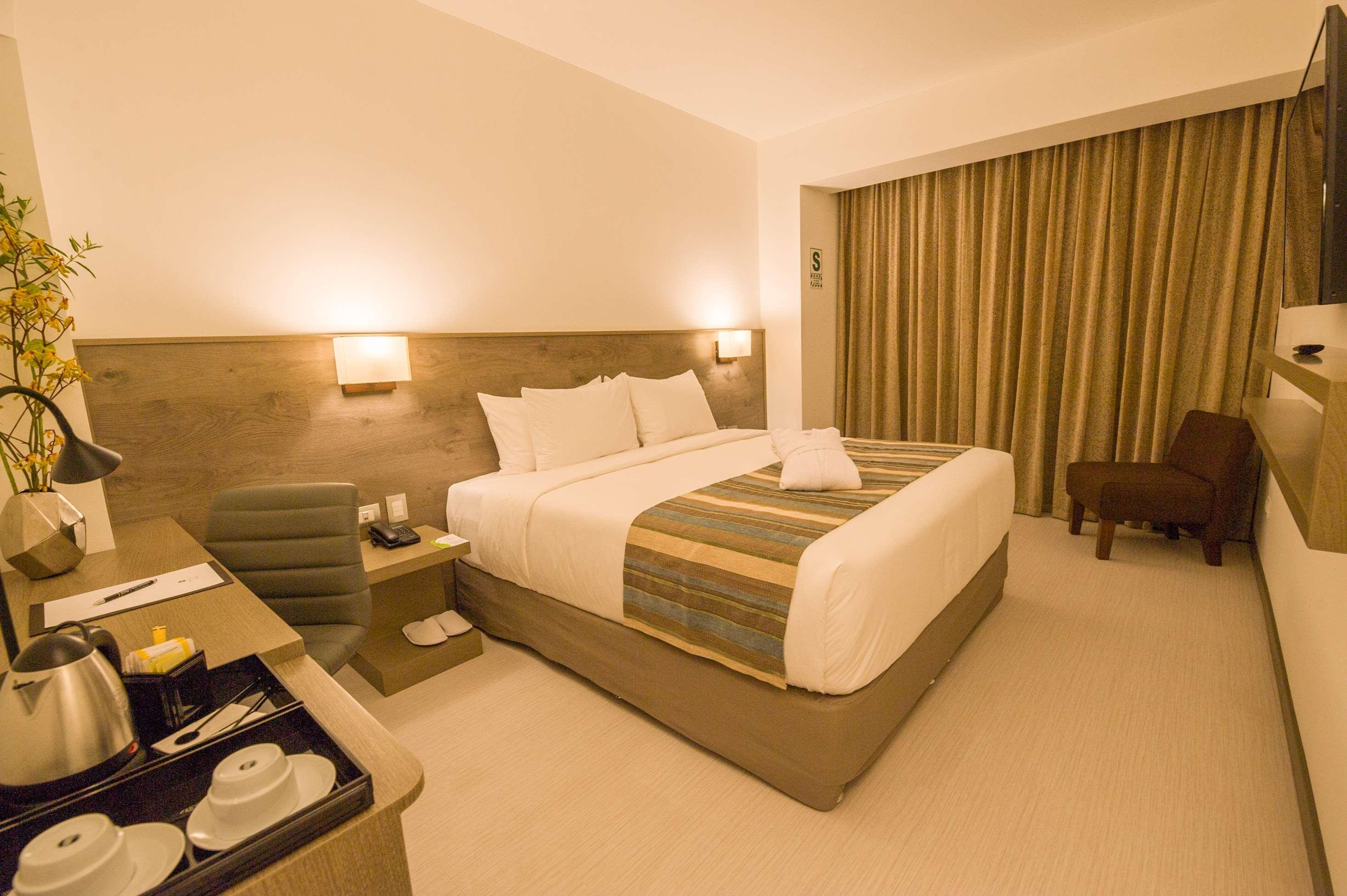 Hotel Western Royale & 3*