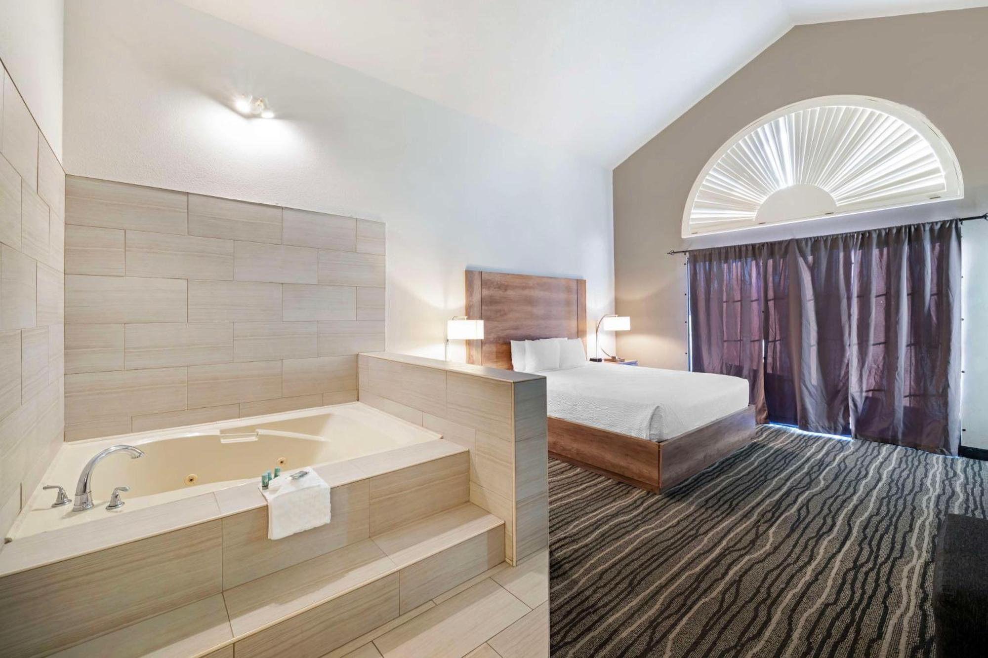 Hotel Western Royale &
