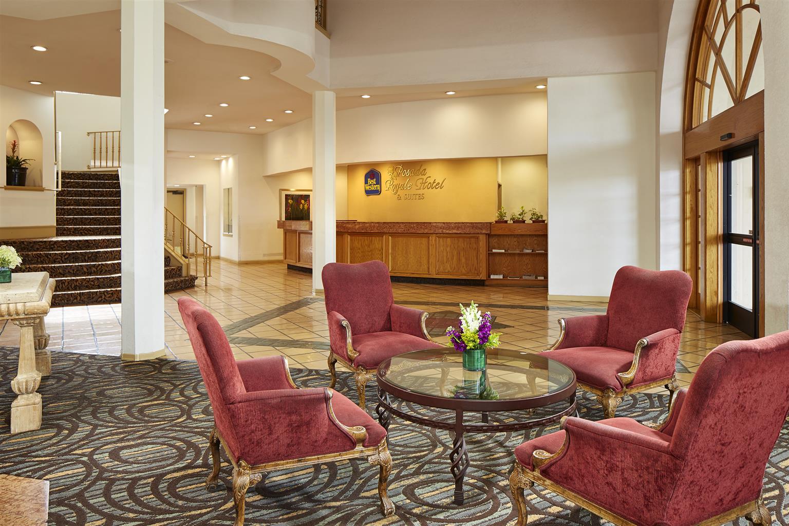 Western Royale Hotel&suites